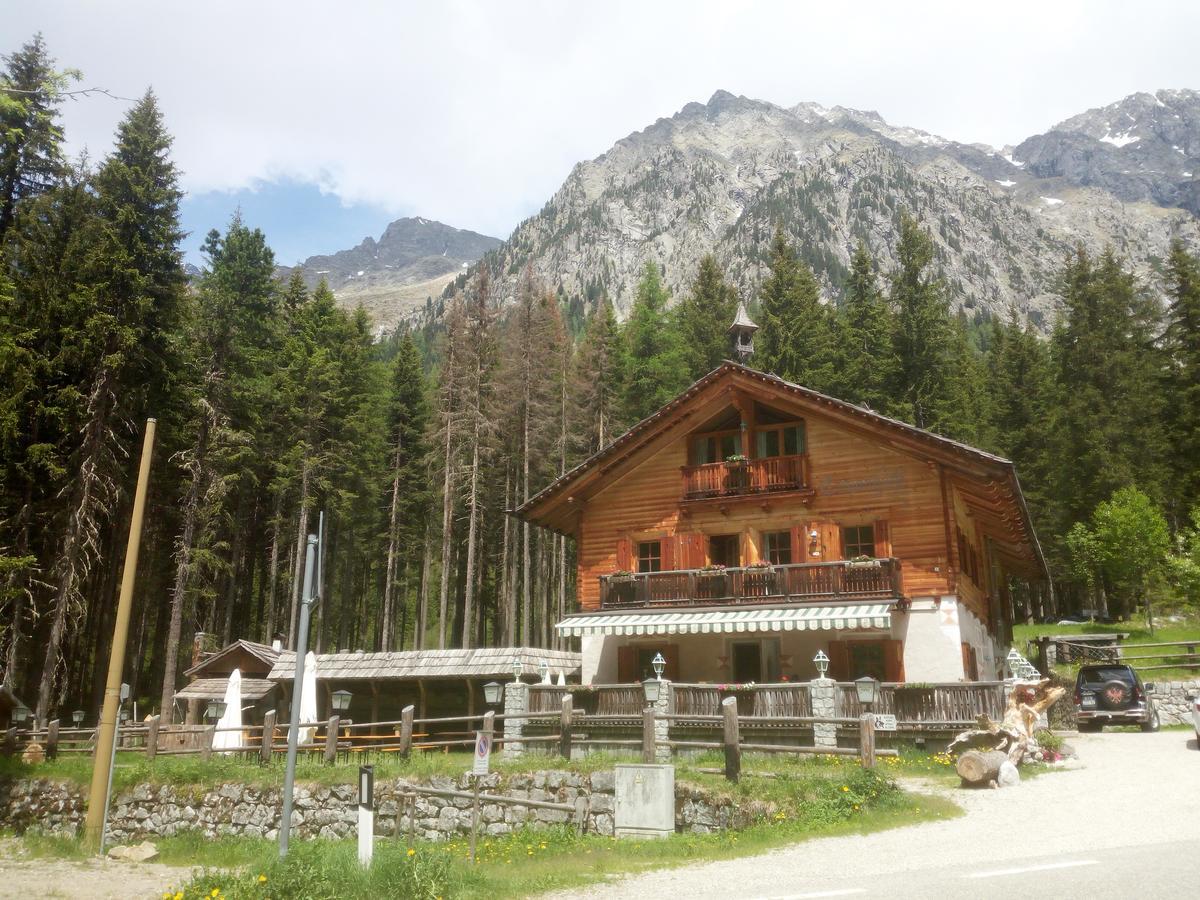 Готель Enzianhutte Antholz San Giuseppe in Anterselva Екстер'єр фото